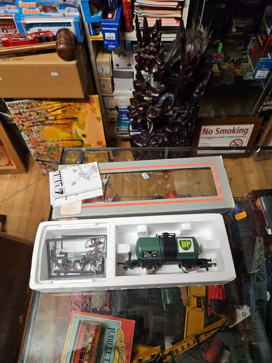 Hornby Lima OO Gauge Wagon