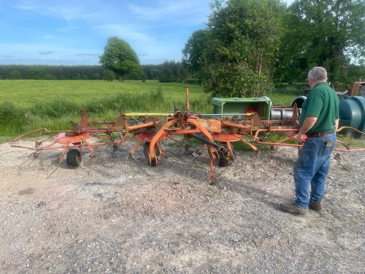 LELY LOTUS 600 Tedder - Image 2