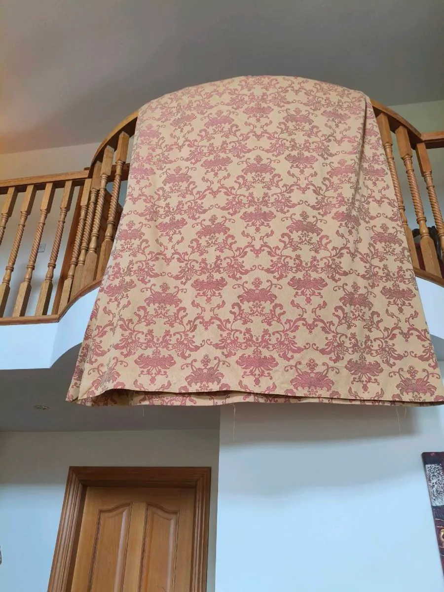 Beautiful 90/90 curtains, - Image 1