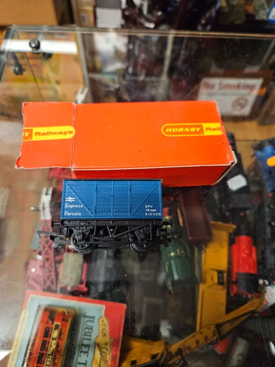 Hornby OO Gauge Wagon