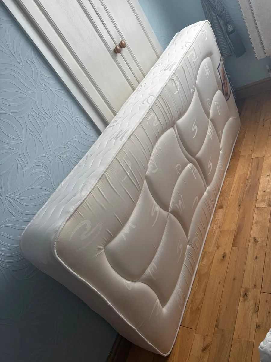 Single mattress - Image 2
