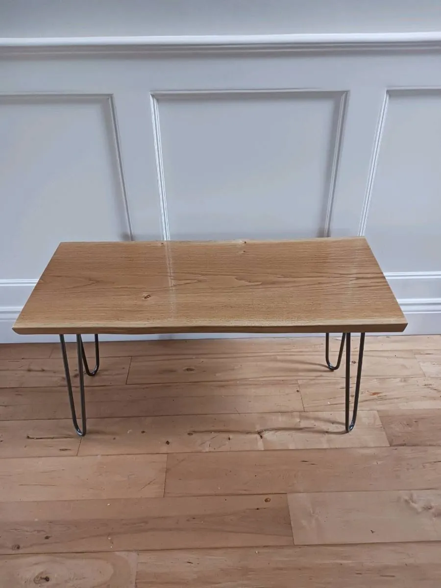 Oak coffee table - Image 1