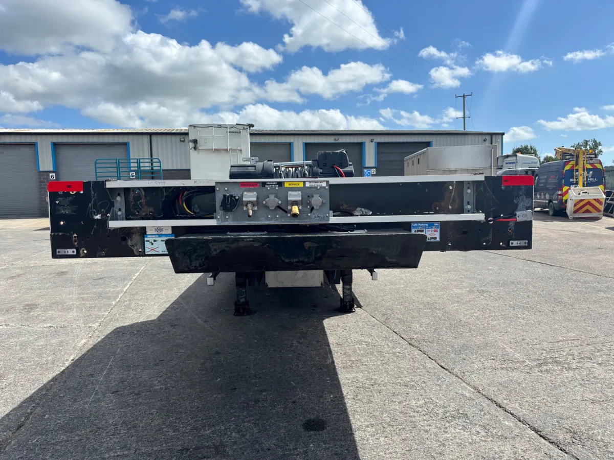 2017 Step frame trailer 17.5 wheels New winch - Image 2