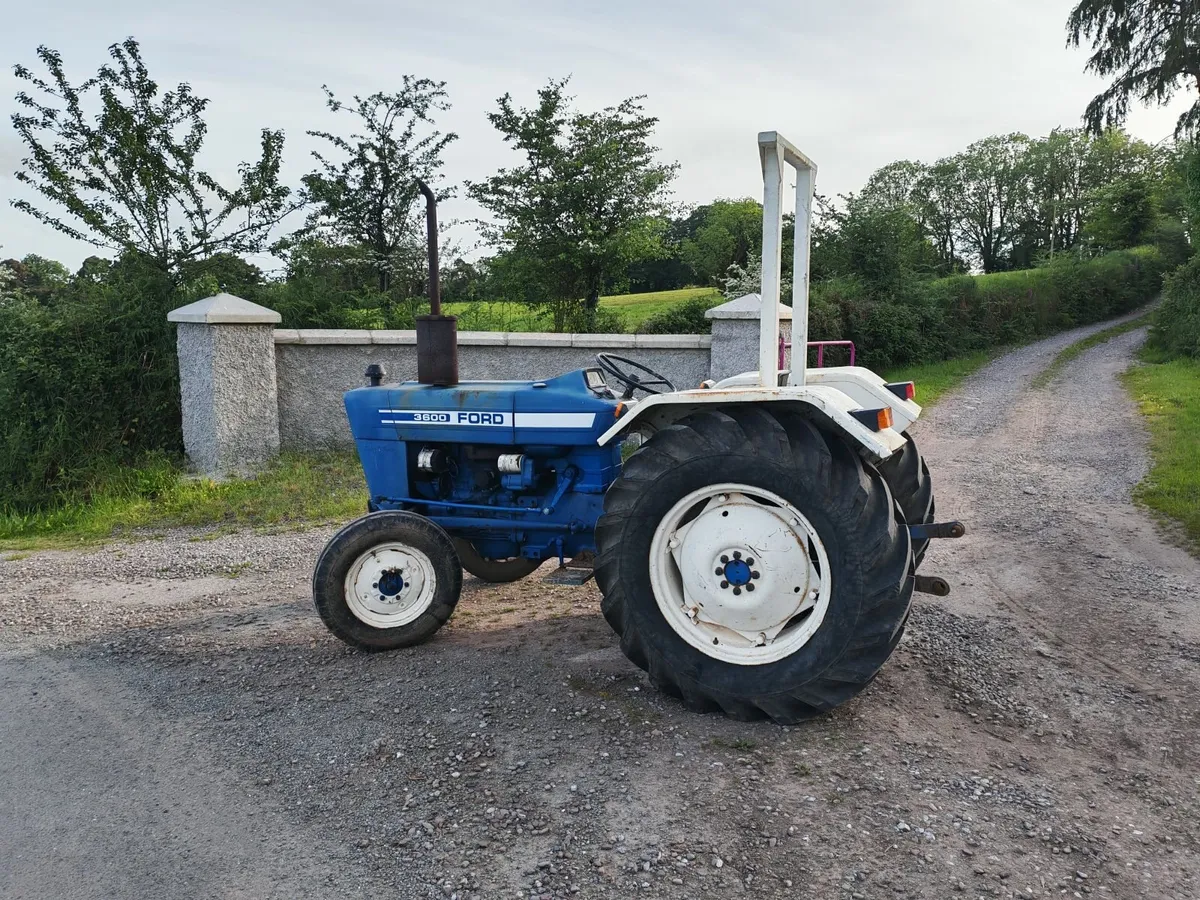 FORD 3600 Tractor - Image 3
