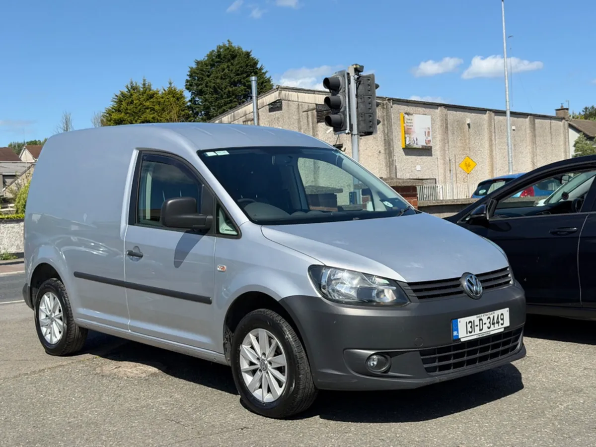 Volkswagen Caddy VAN 1.6 TDI 75HP 5 5SPEED 5DR - Image 2