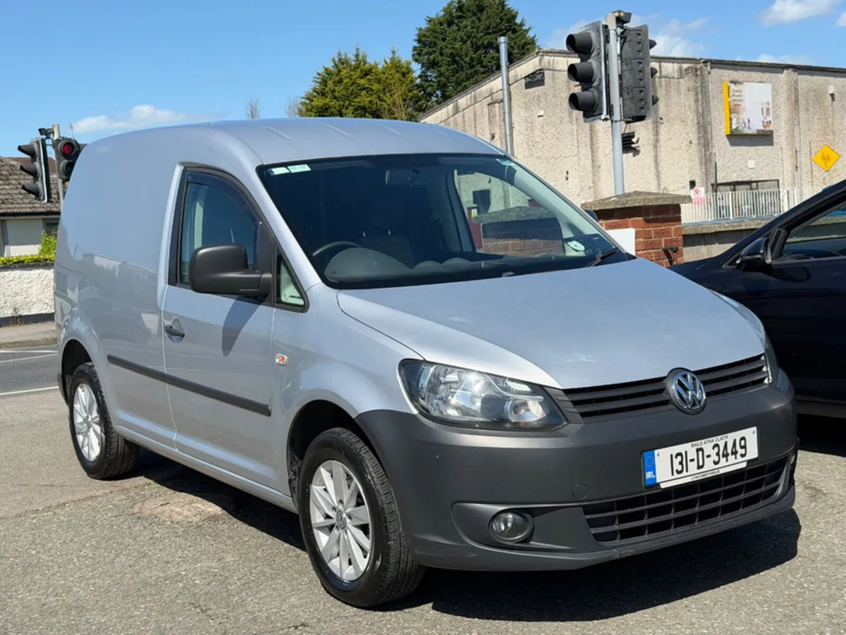 Volkswagen Caddy VAN 1.6 TDI 75HP 5 5SPEED 5DR - Image 3