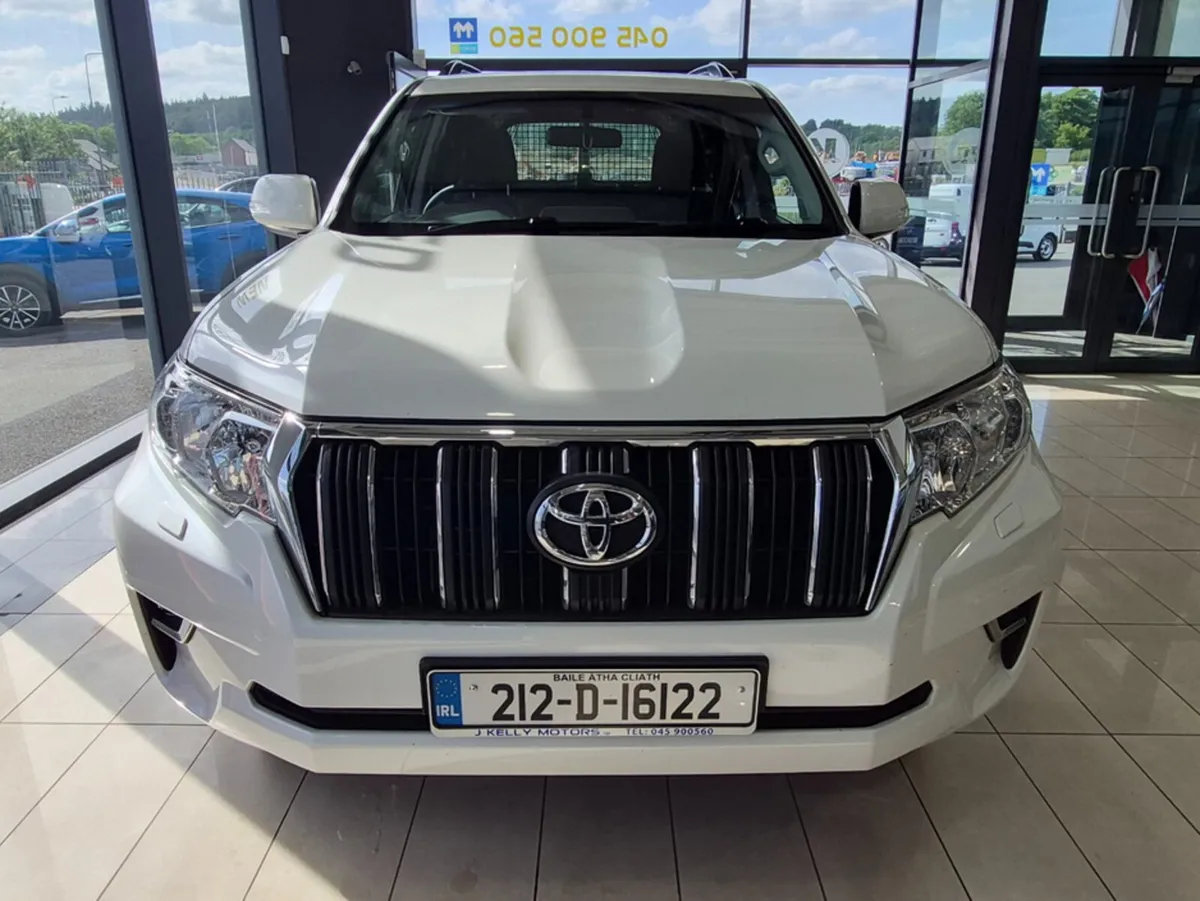 Toyota Land Cruiser LAND CRU CRUISER LWB C LC COMM - Image 3