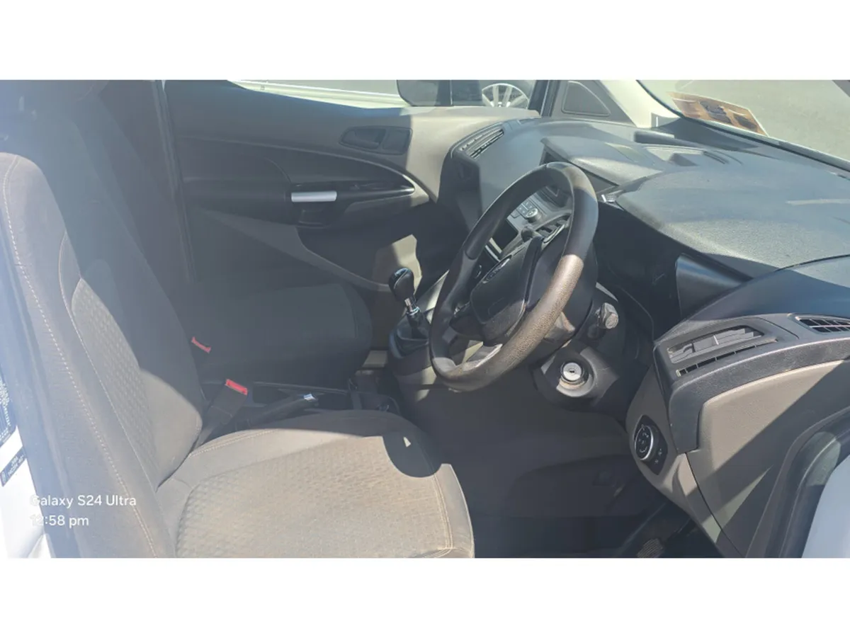Ford Transit Connect CUSTOM TREND SWB 1.5 7 75PS M - Image 3