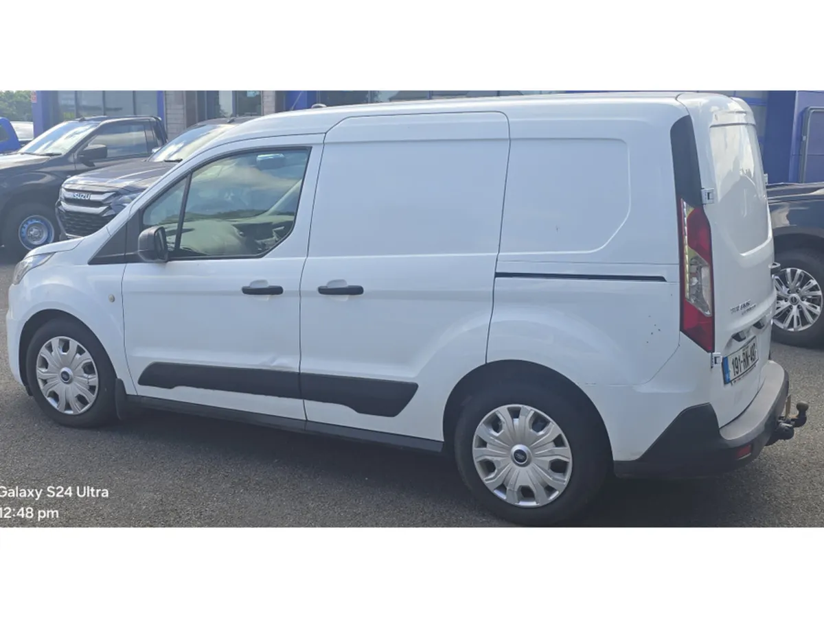 Ford Transit Connect CUSTOM TREND SWB 1.5 7 75PS M - Image 4
