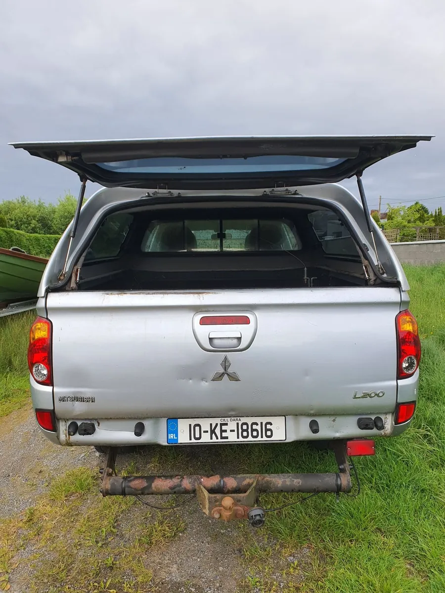 Mitsubishi L200 2010 - Image 4