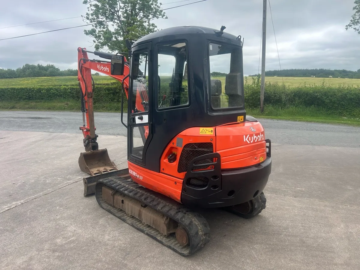 Kubota kx101-3 digger - Image 4