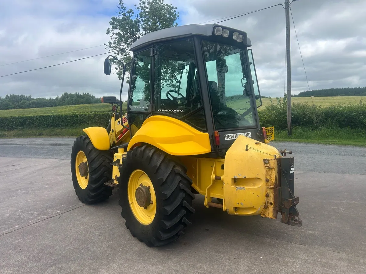 New Holland b115b loader - Image 3