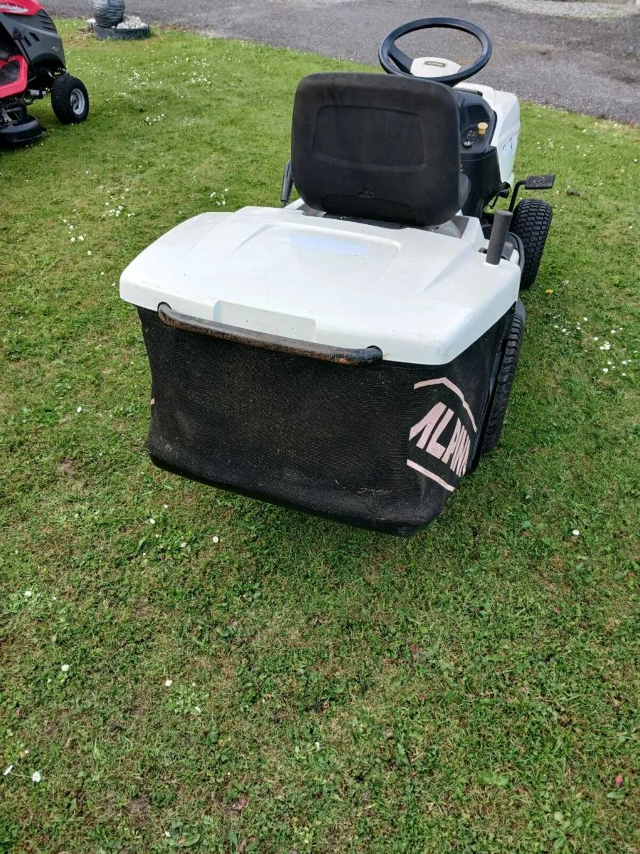 Castlegarden  / Alpina  hydrostatic - Image 3