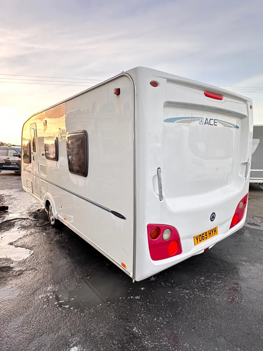 ✨STUNNING ACE JUBILEE 4 BERTH ISLAND BED✨ - Image 2