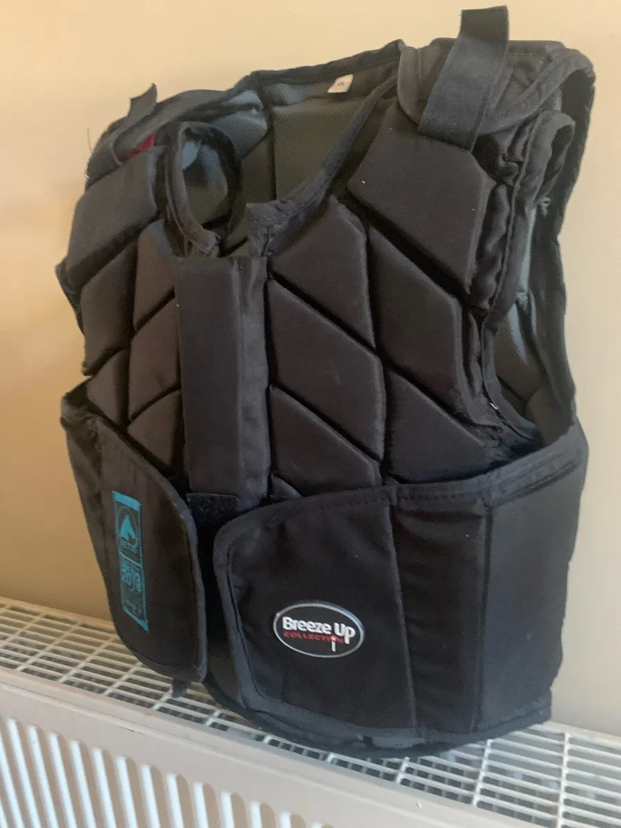 Body protector child large collection or postage - Image 1