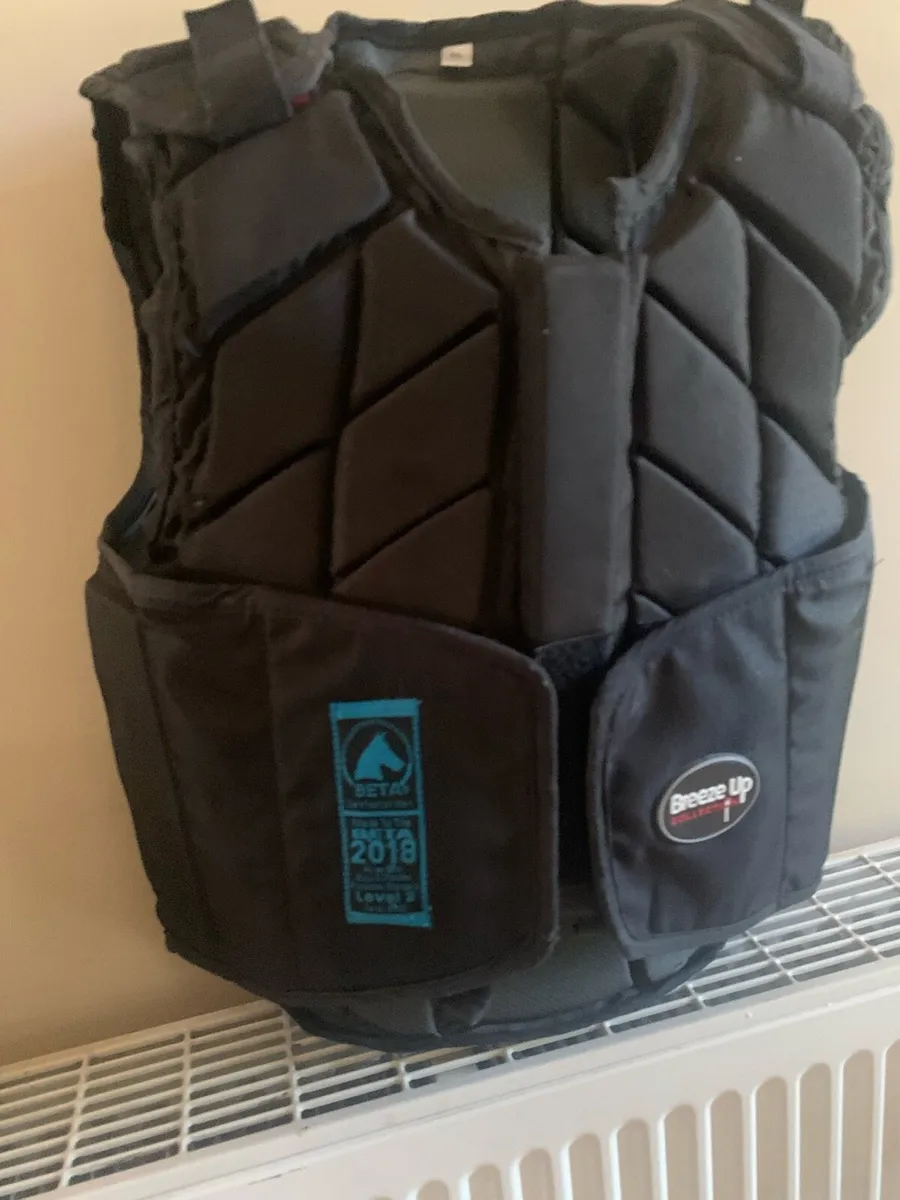 Body protector child large collection or postage - Image 2