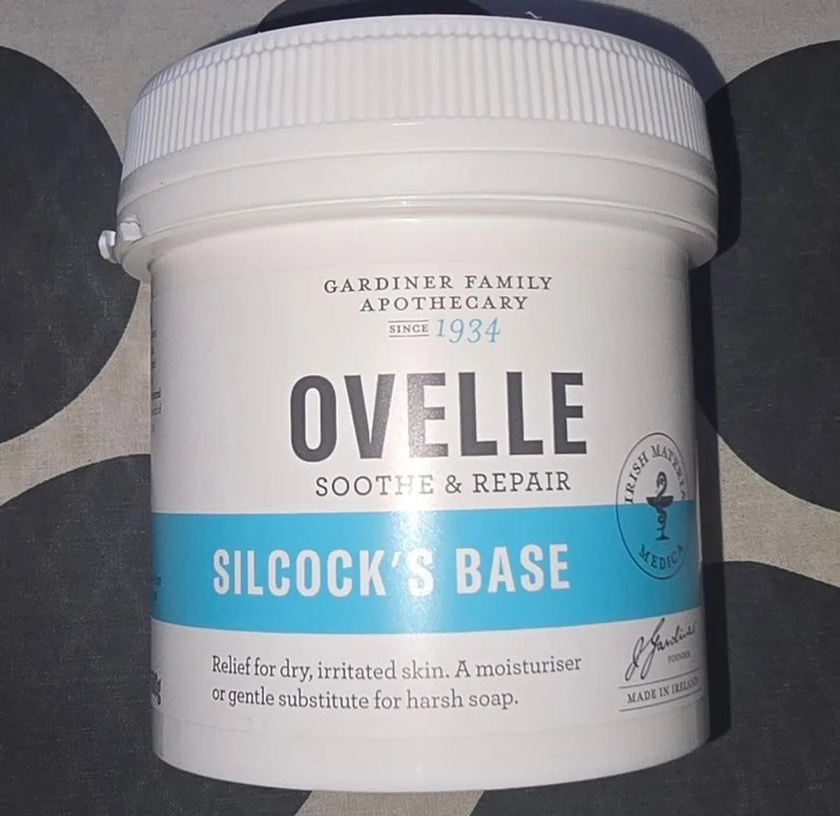 OVELLE  soothe and repair Silcock's Base - Image 2