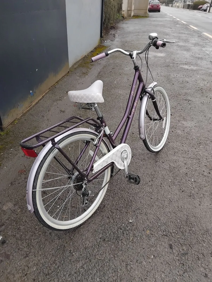 PENDLETON 26INCH girls bike priced - Image 1