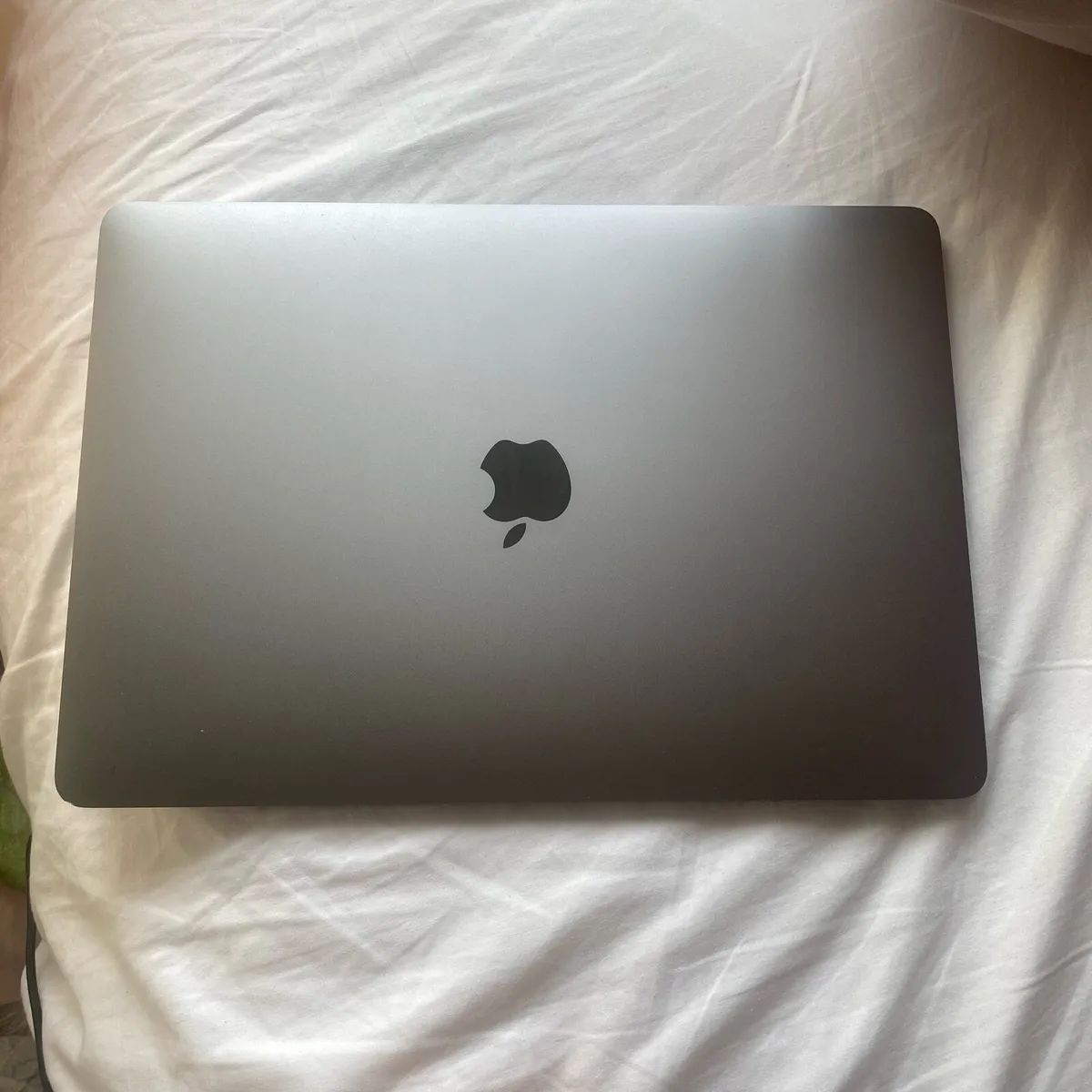MacBook Pro 2017 (Recently refurbished) - Image 1