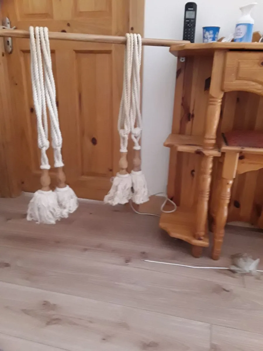 Curtain tie backs new - Image 1