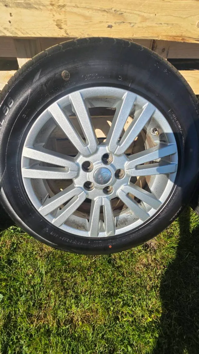 Alloy wheels - Image 4
