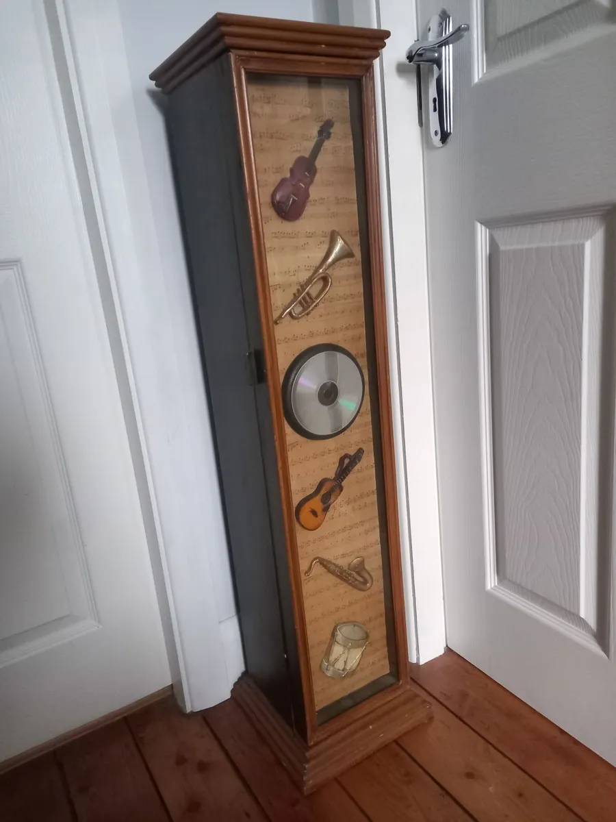 Wooden music stand/press/cupboard - Image 2