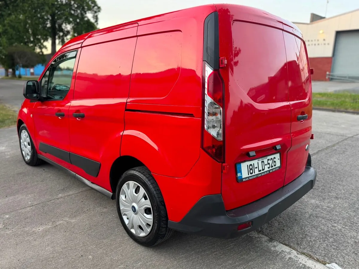 2018 Ford Transit Connect Trendline (3seater) - Image 2