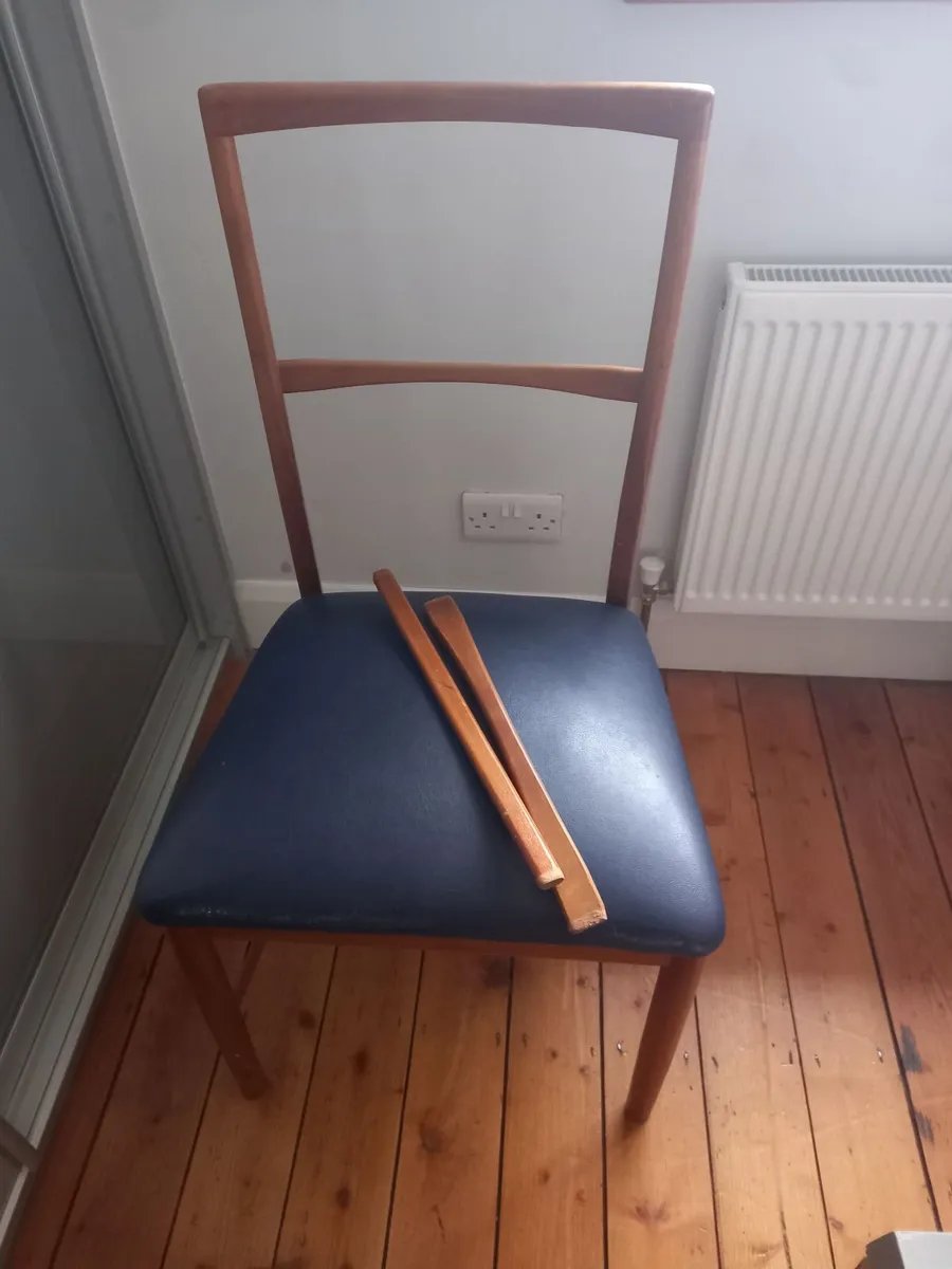 Mid century chair McIntosh - Image 1