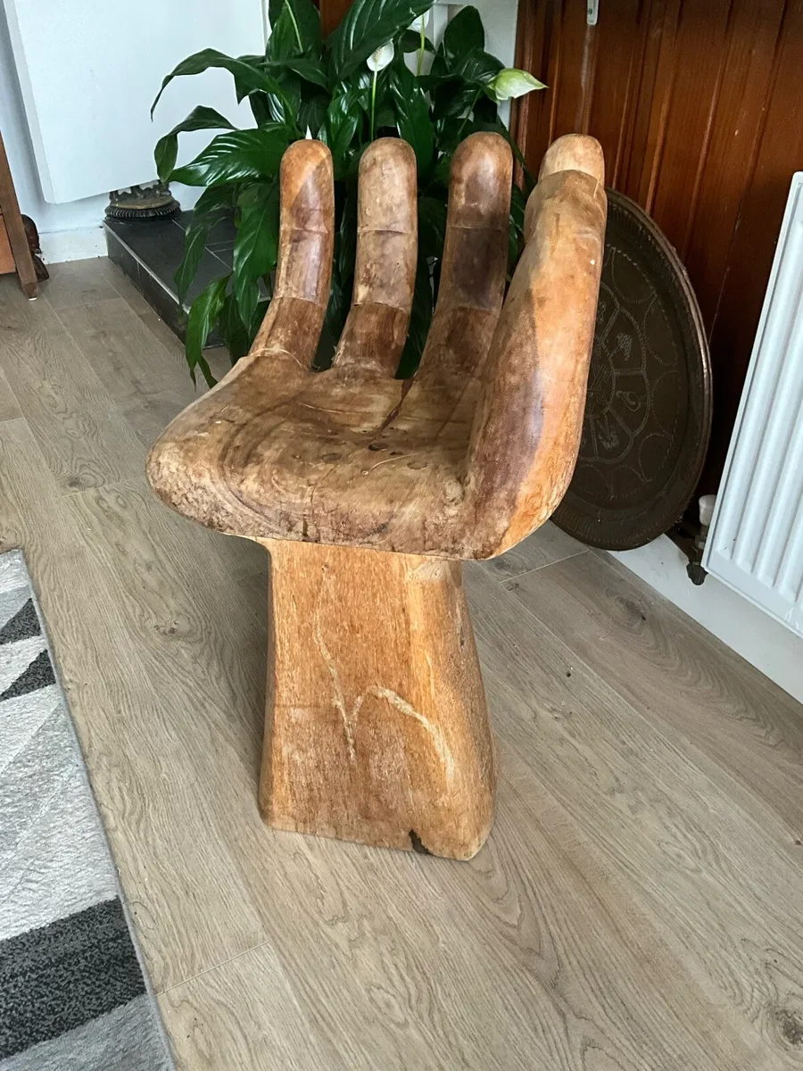 HAND -SHAPED Wooden Chair - Image 2