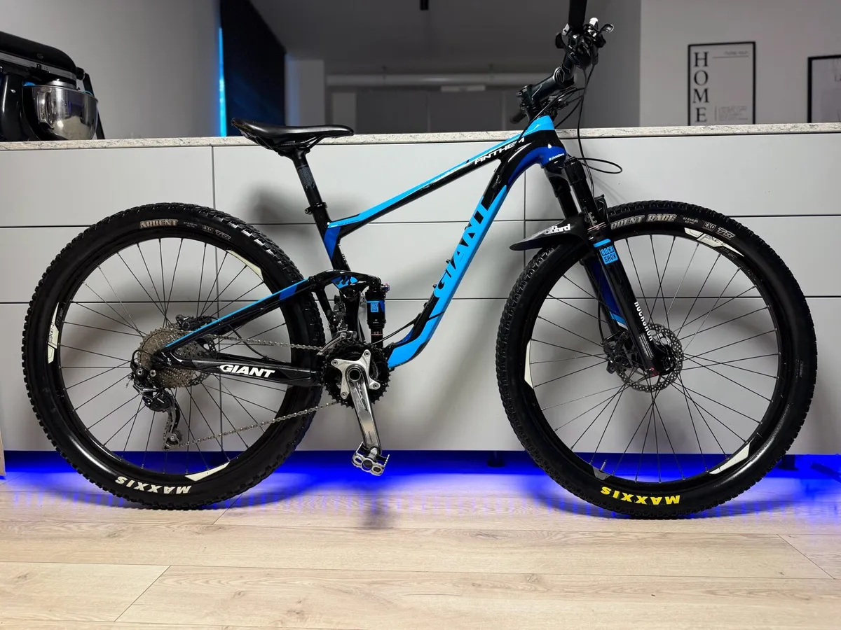 GIANT Anthem Full Suspension Bike - Image 1
