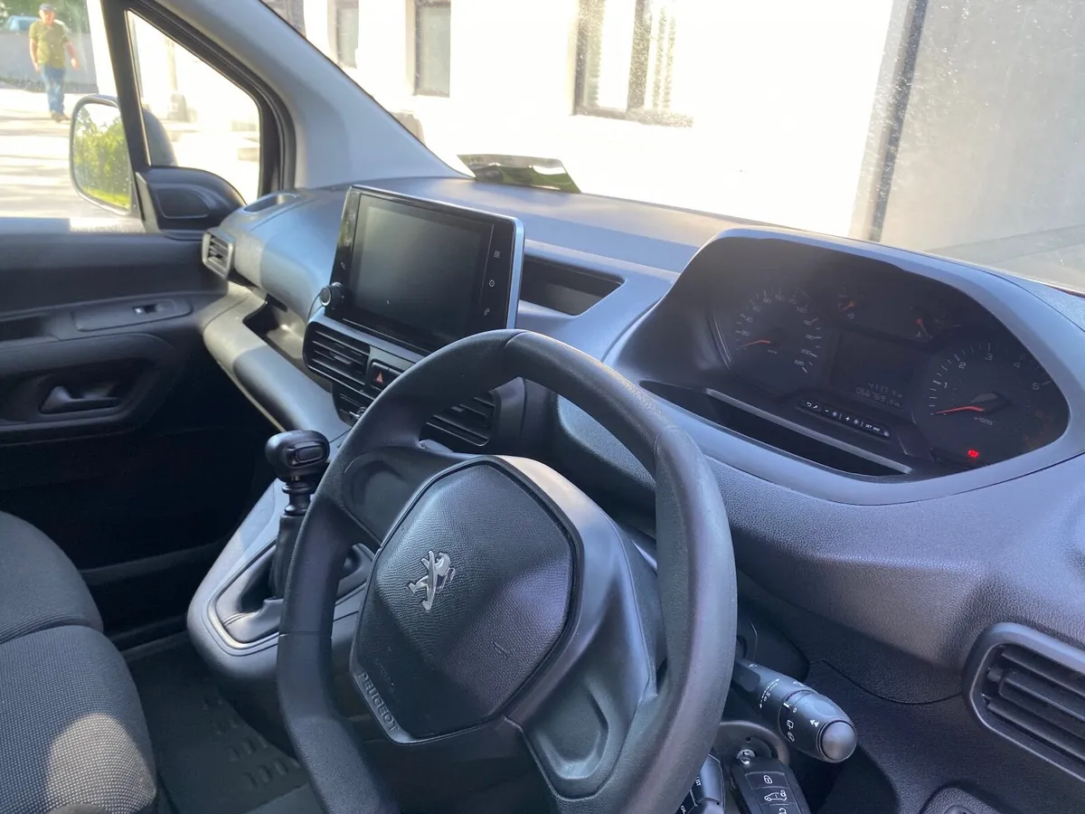 🚗 …2024 PEUGEOT PARTNER VAN NO VAT - Image 2