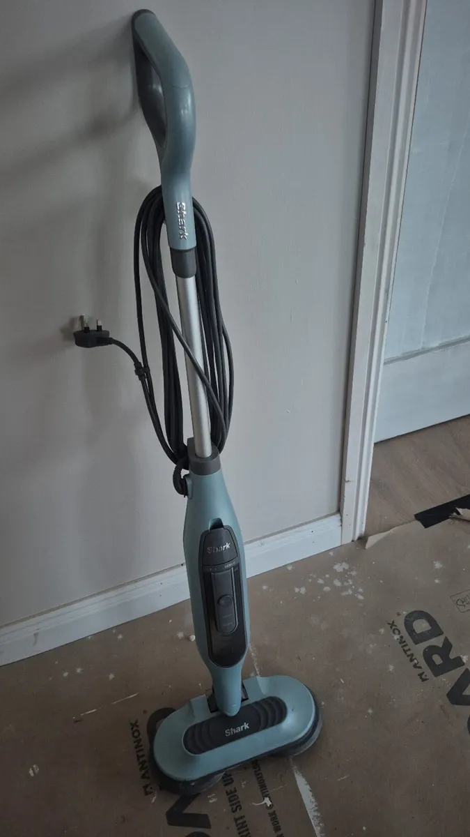 Shark steam mop
