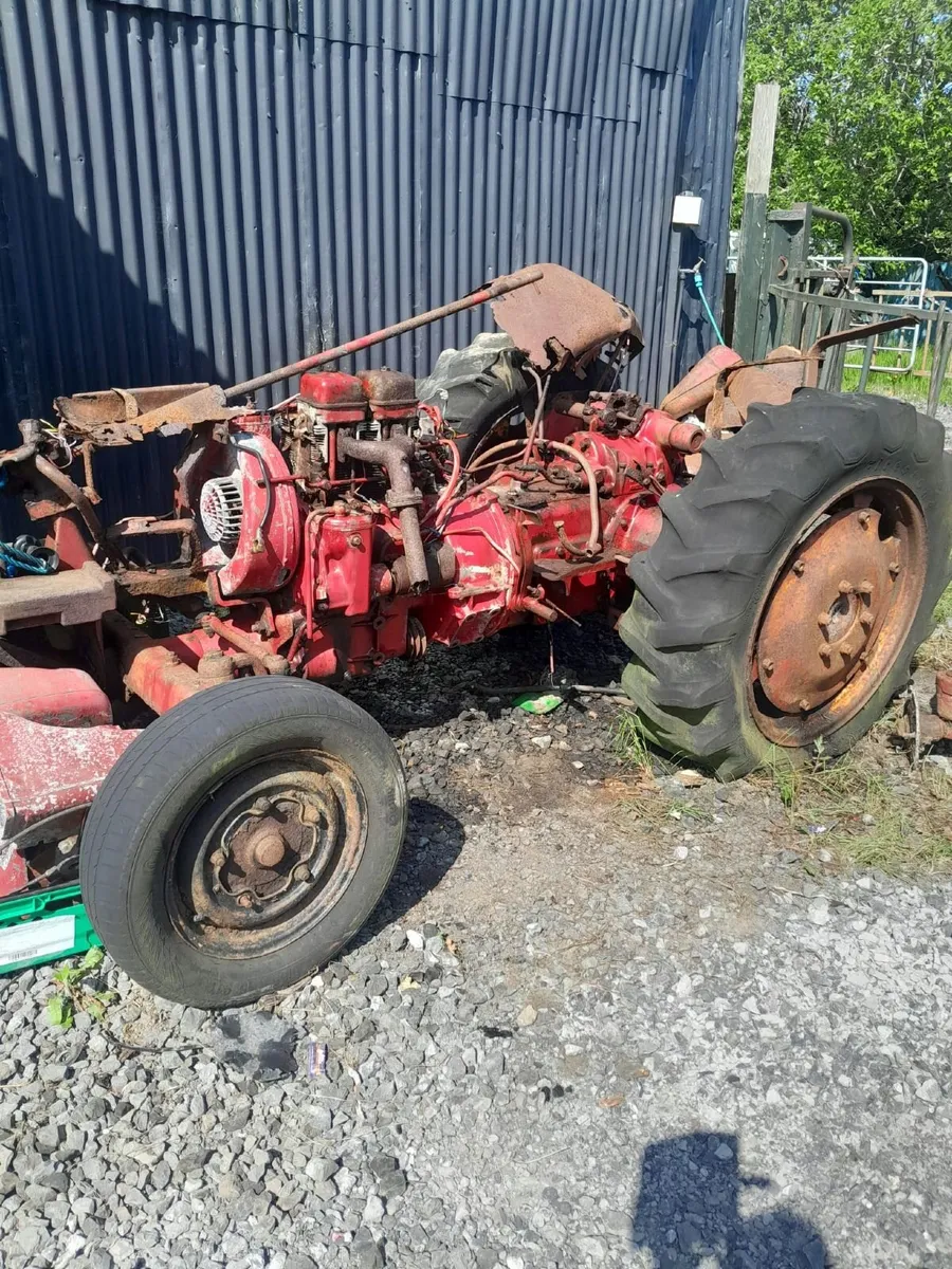 2 x Porsche 218 Tractors for restoration project - Image 1