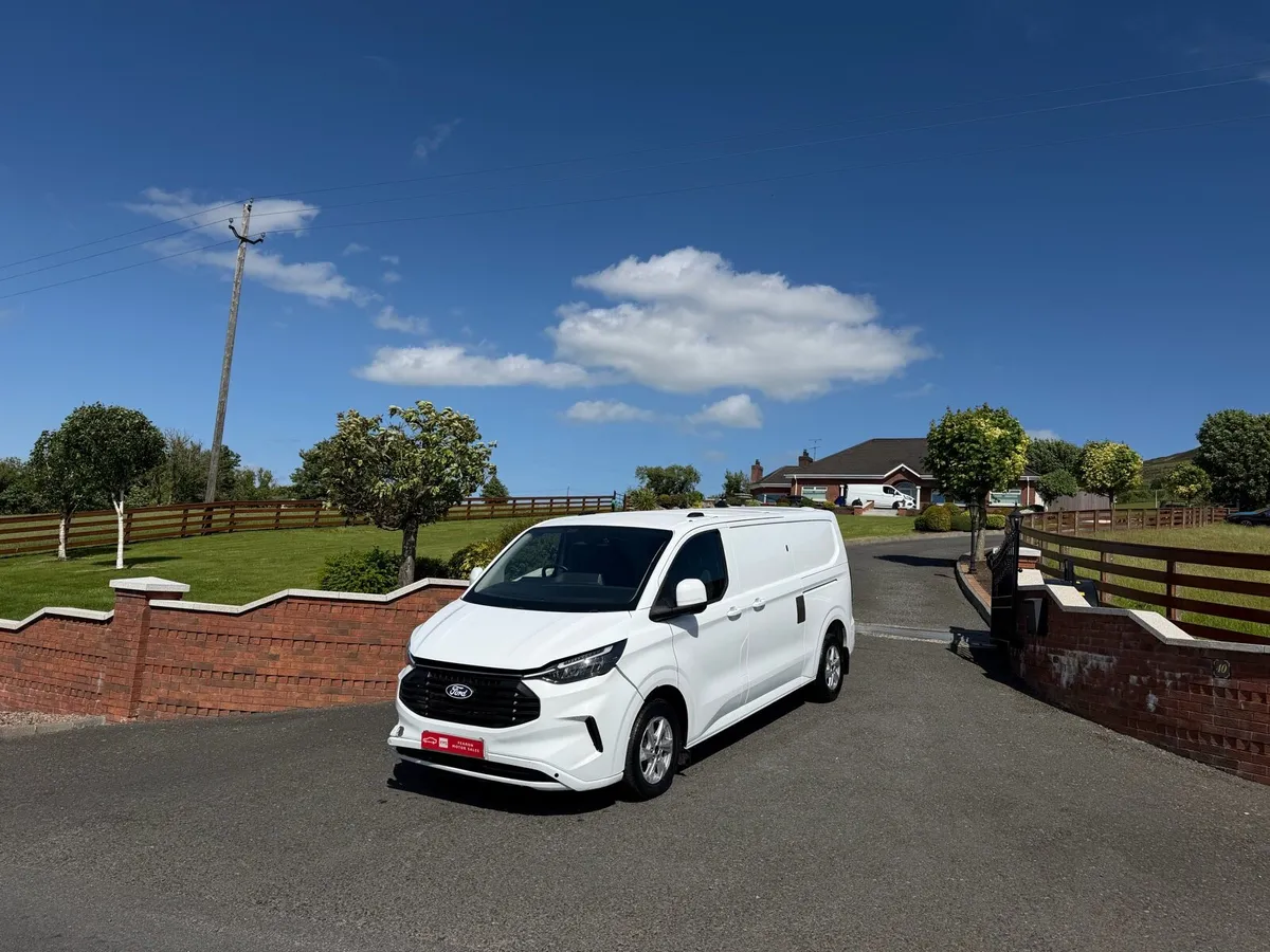 2024 Ford Transit Custom Limited - Image 1
