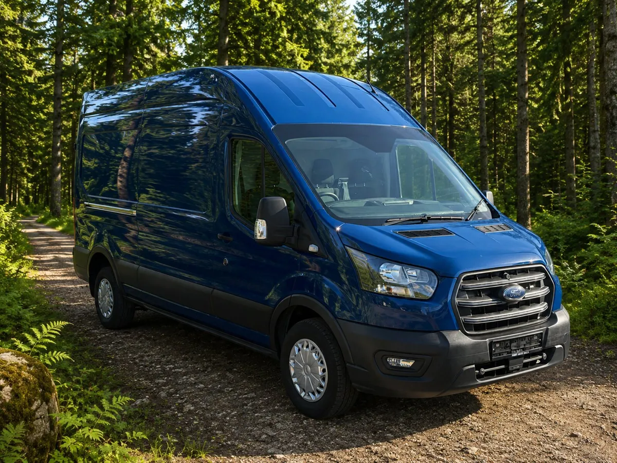 22 FORD TRANSIT 350 LWB HR. - NEW CVRT - - Image 3