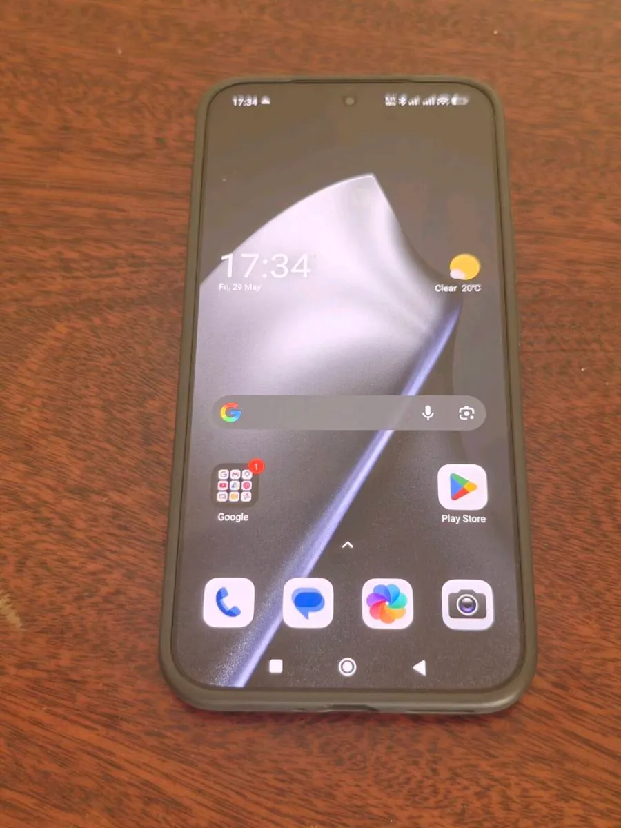 Xiaomi 15T Pro - Image 1