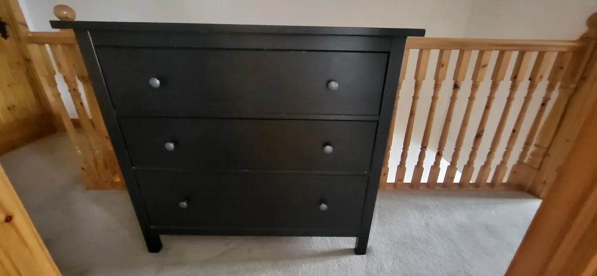 Chest of drawers - Image 2