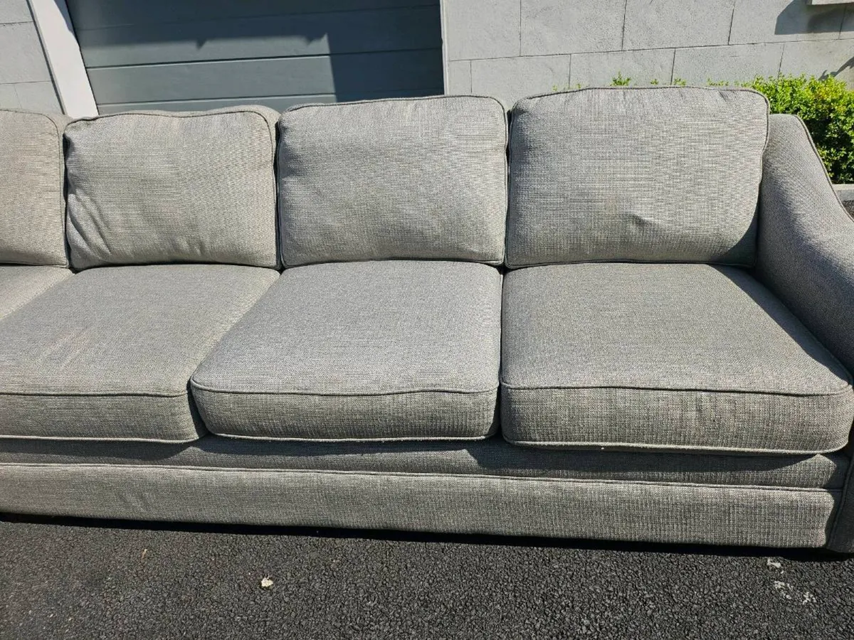 Corner couch - Image 4