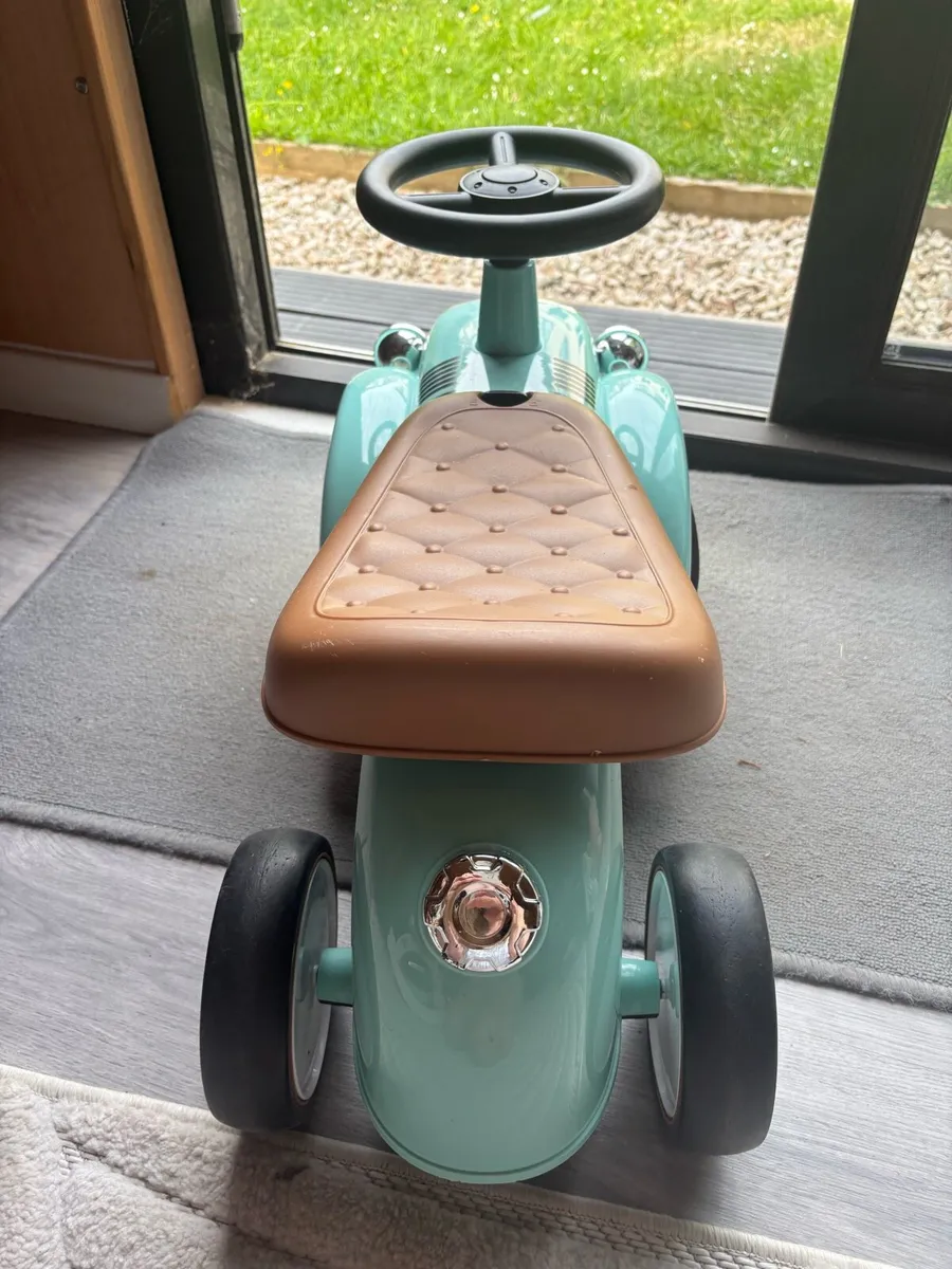 Kids Vintage Ride-On Car - Great Condition - Image 2