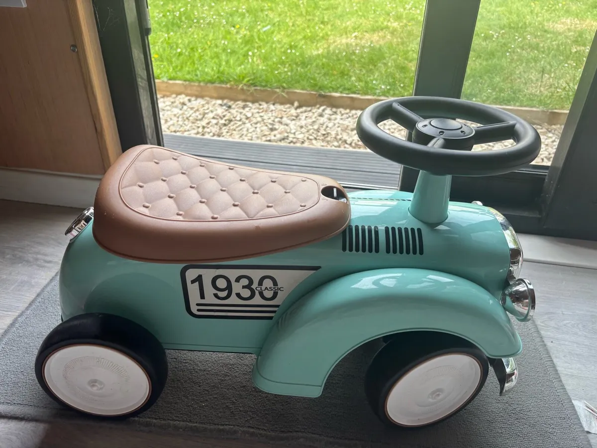Kids Vintage Ride-On Car - Great Condition - Image 3