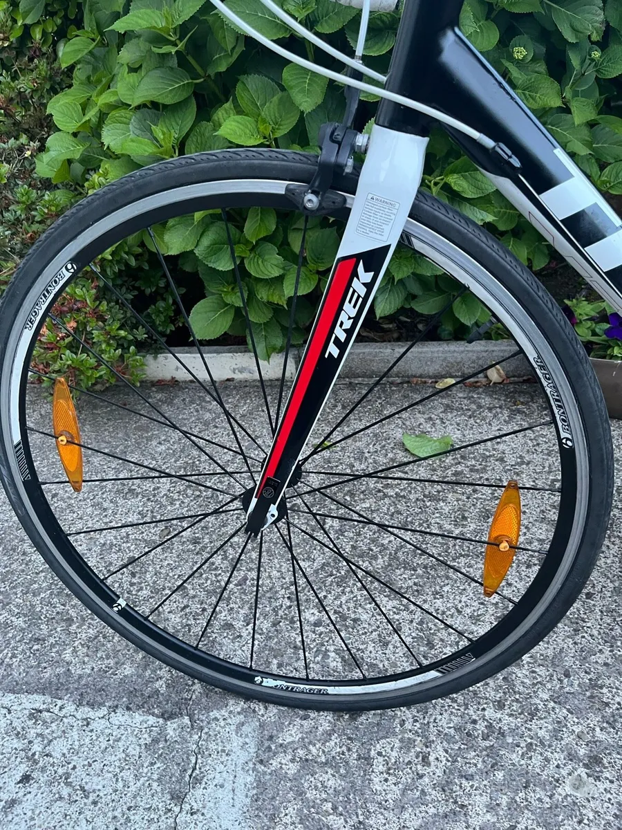 Trek 1,2 Alpha Road bike. - Image 4
