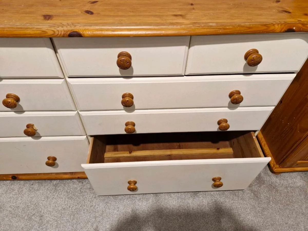 Large bedroom chest of drawers - Image 3