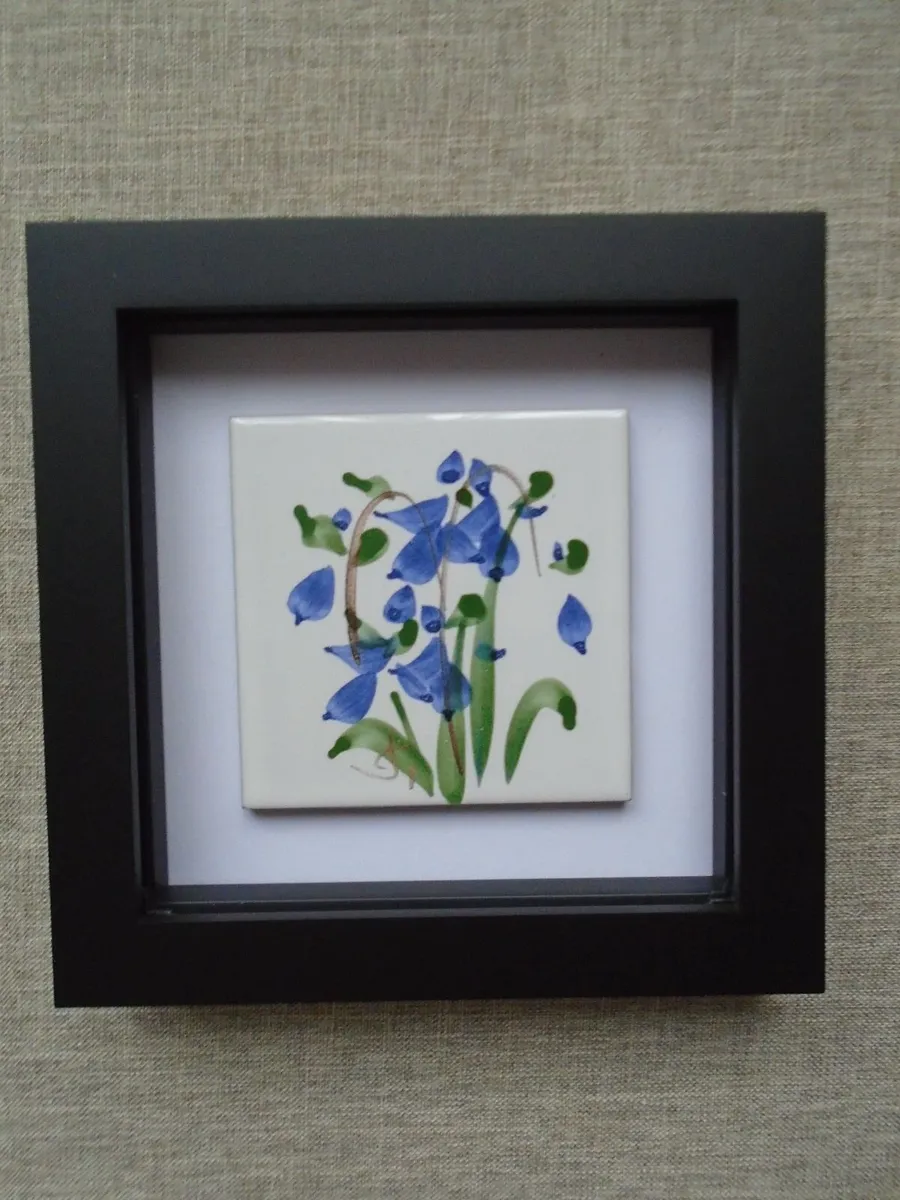 Frame. Judy Green framed tile, Home decor - Image 1