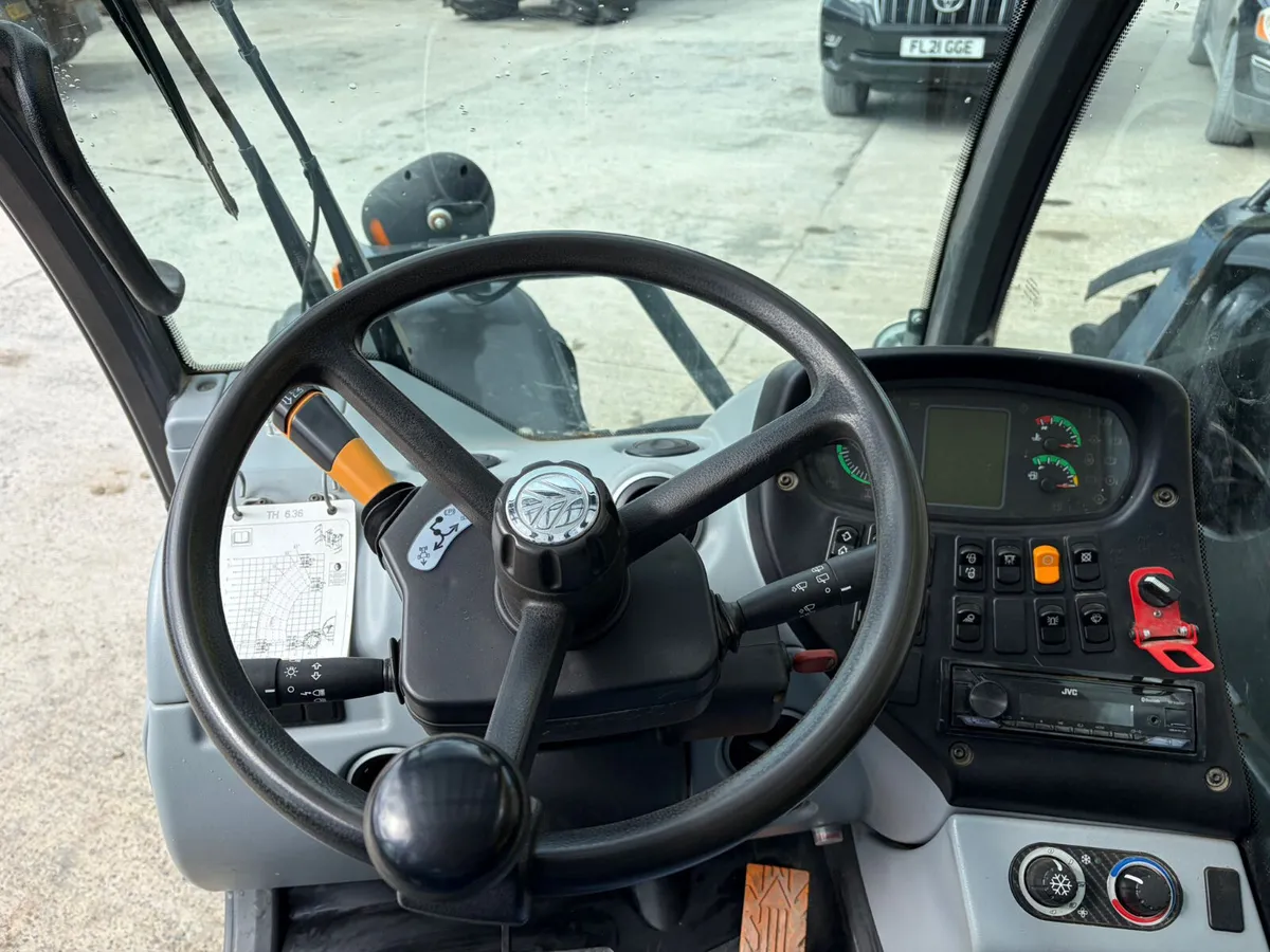 Jcb - Image 3