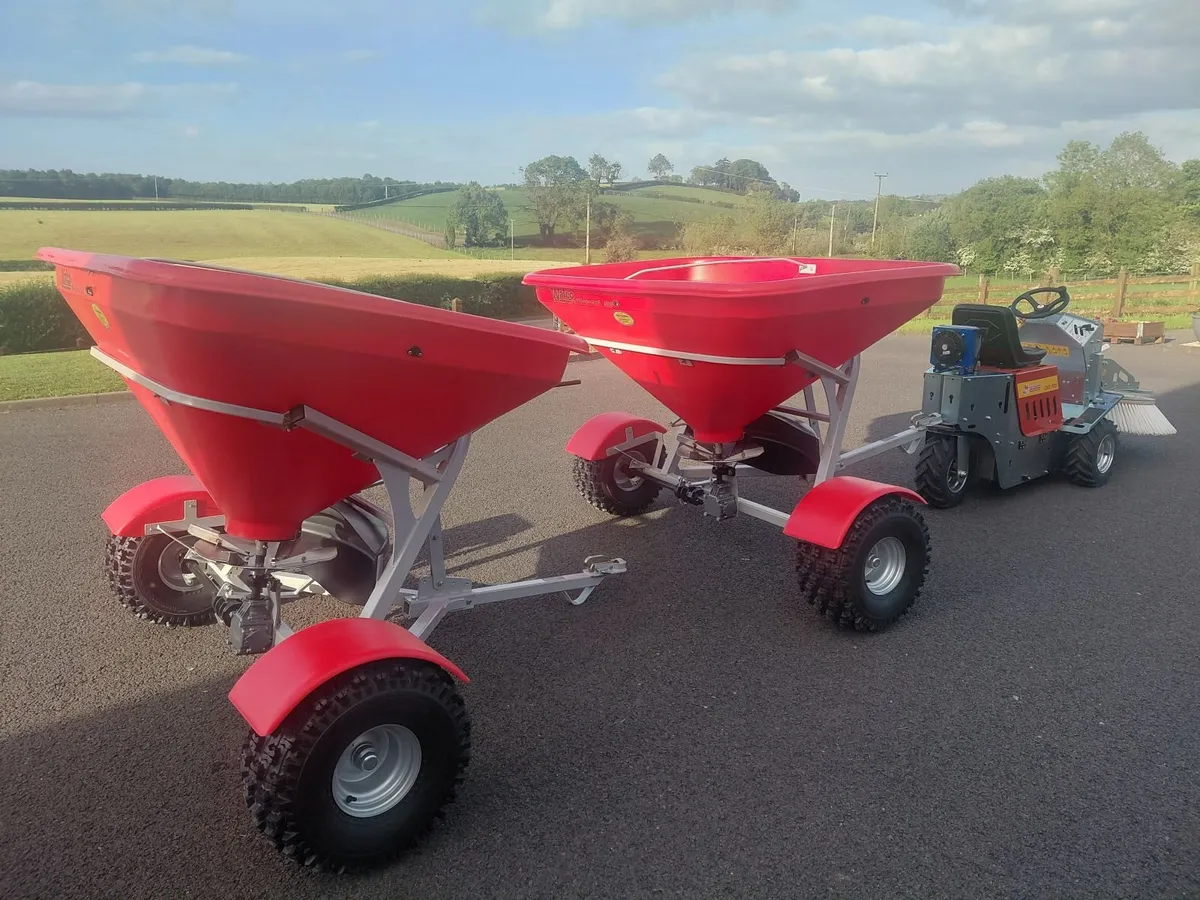 Fertiliser spreader - Image 2