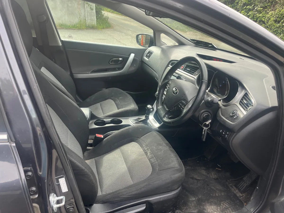 16 Kia Ceed 1.6 diesel auto not recorded - Image 3