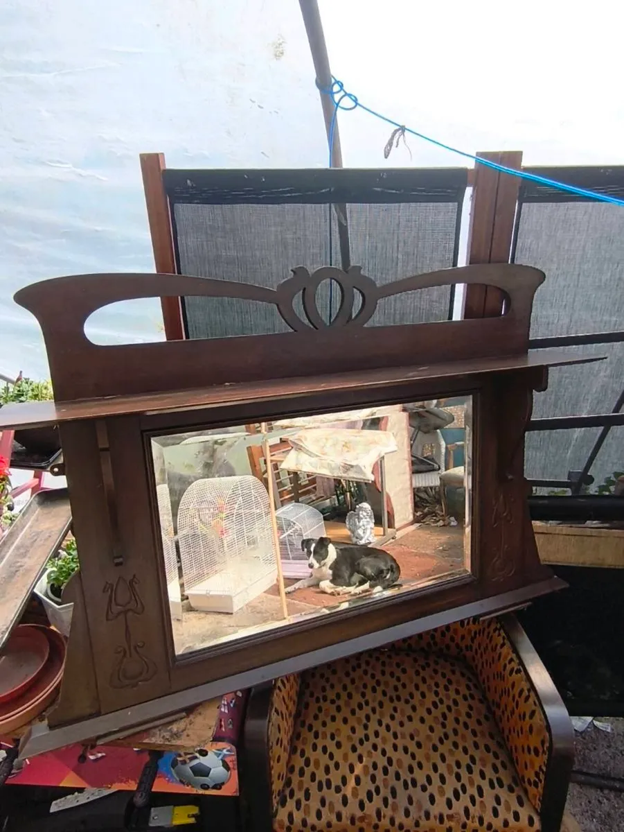 Beautiful antique effect mirror 20 good to go. - Image 3