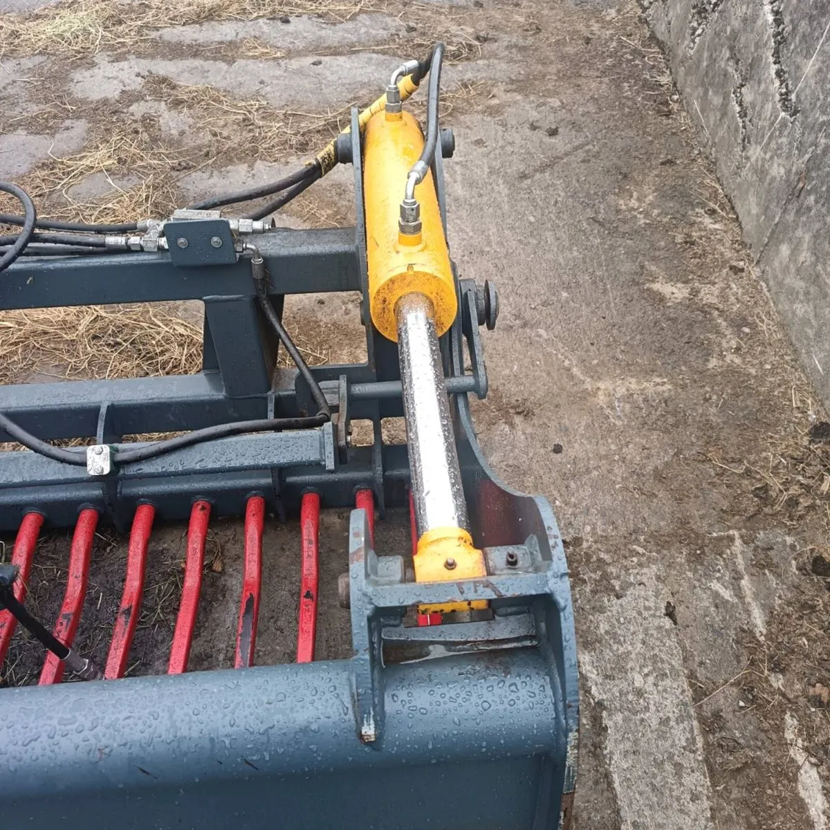 Shear Grab Bale Slice Combi - Image 4
