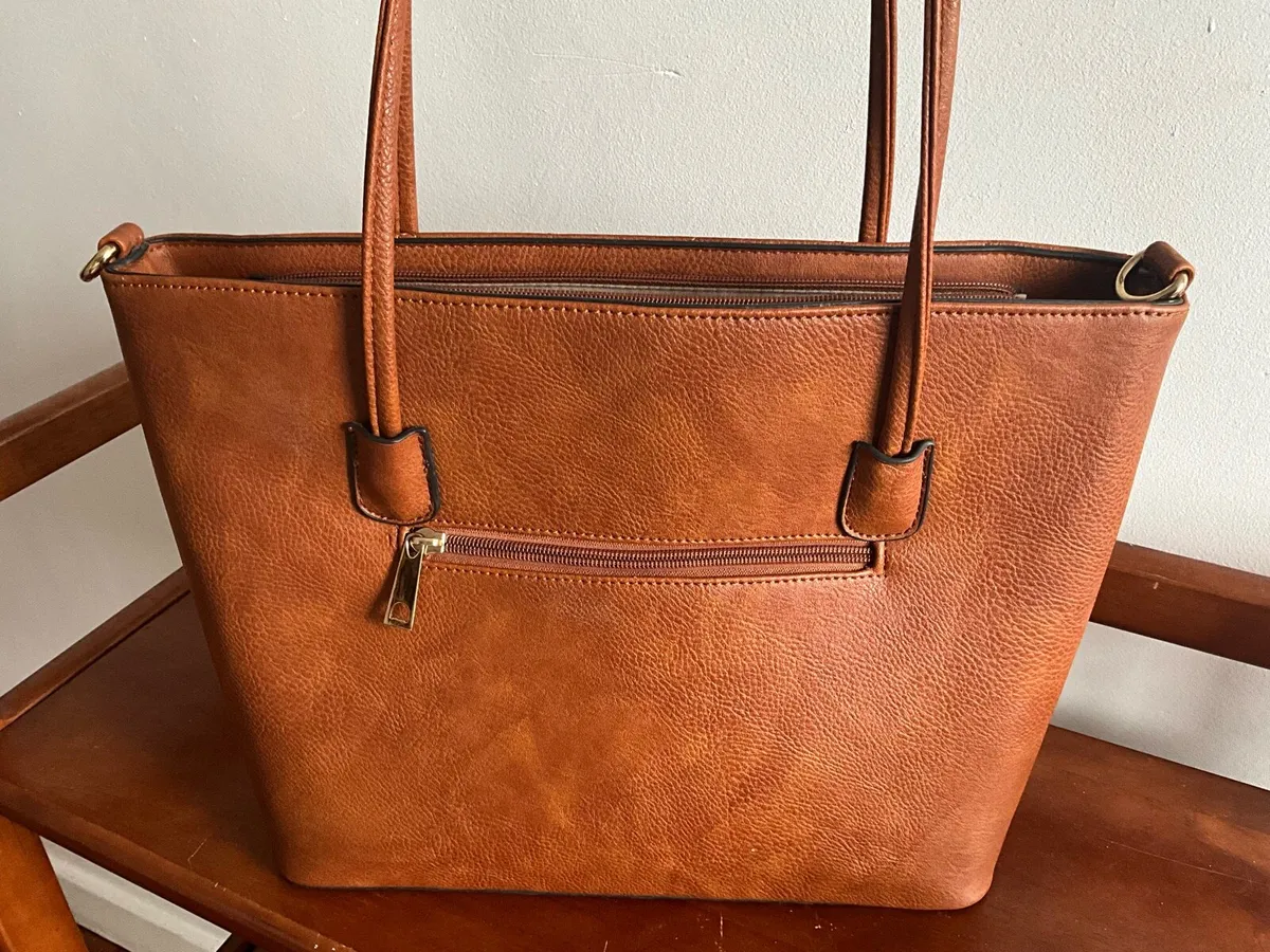 Brown Quilted Effect Leather Bag - Image 4