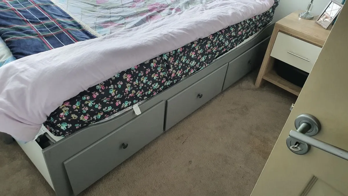 Ikea Day Bed - Image 2